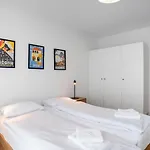 شقة Loctowers A4-9-2 By Interhome لوكارنو